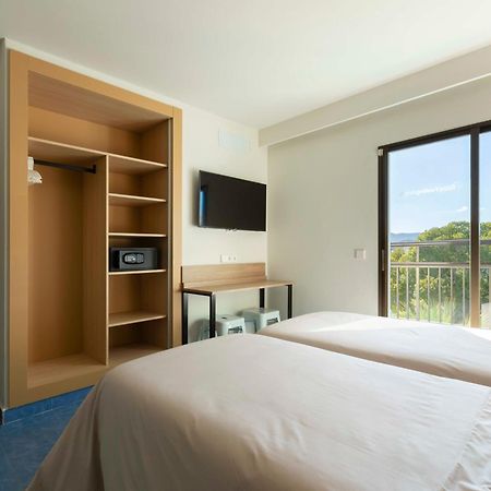 The Blue Apartments - Adults Only Sant Antoni de Portmany Zewnętrze zdjęcie