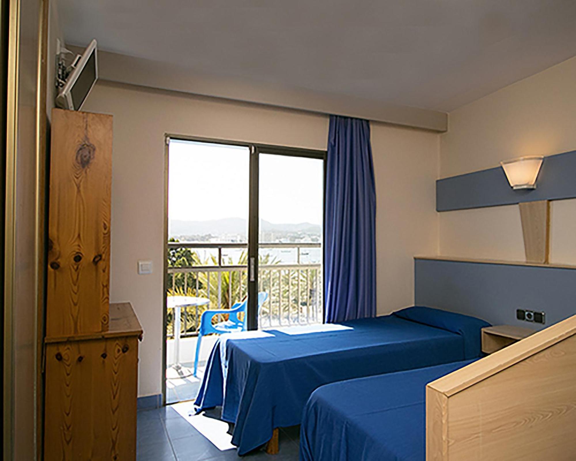 The Blue Apartments - Adults Only Sant Antoni de Portmany Zewnętrze zdjęcie